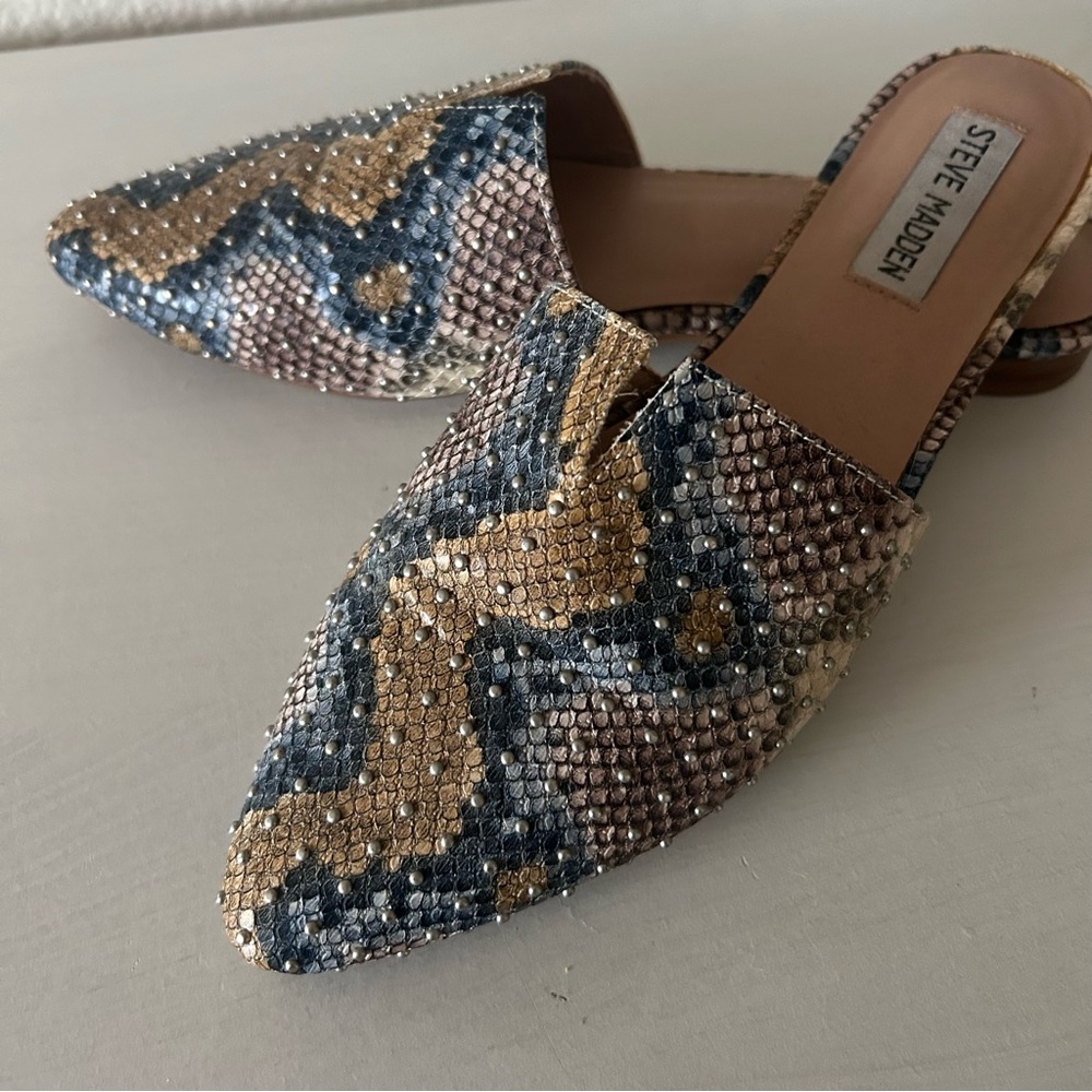 Steve Madden Blue and Gold Embellished Mules